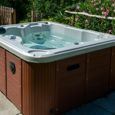 5 Tips for Choosing the Right Hot Tub