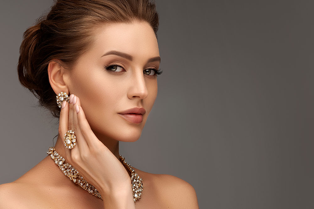 5 Ways to Style Jewelry